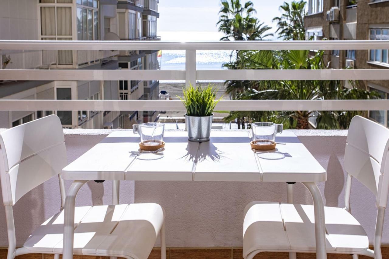 Apartamento Malagueta Blue Málaga Exterior foto